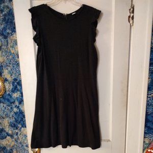 Old Navy black shift dress with ruffled sleeves